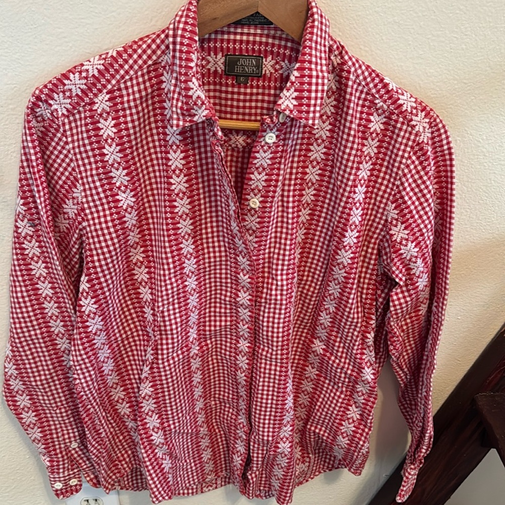Vintage woman’s long sleeve button down western shirt size 6